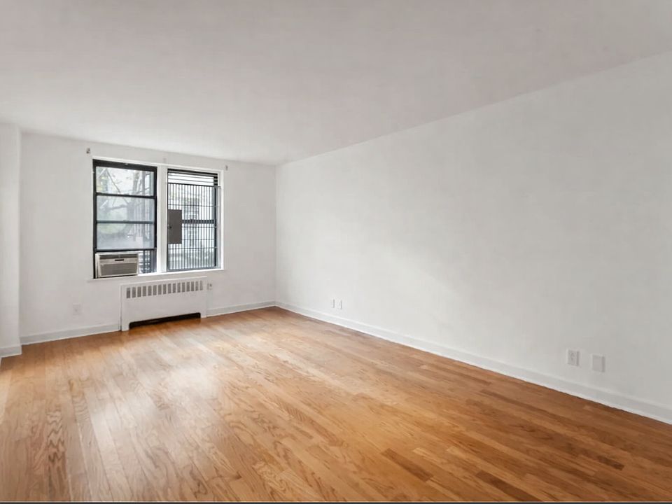 1st image of 305 W 18th St APT 1H
