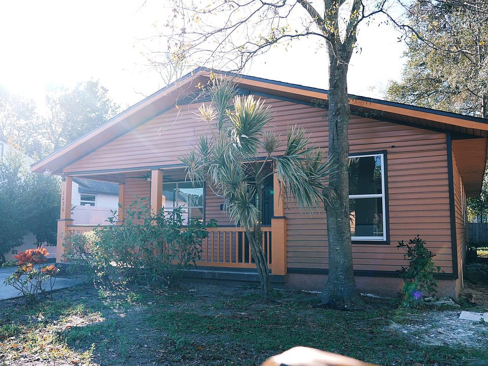 1st image of 1236 11th Ave S
