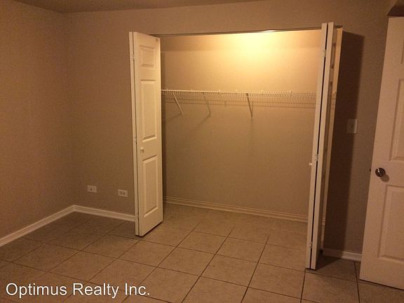 4th image of 5113 S Indiana Ave #5113 S.