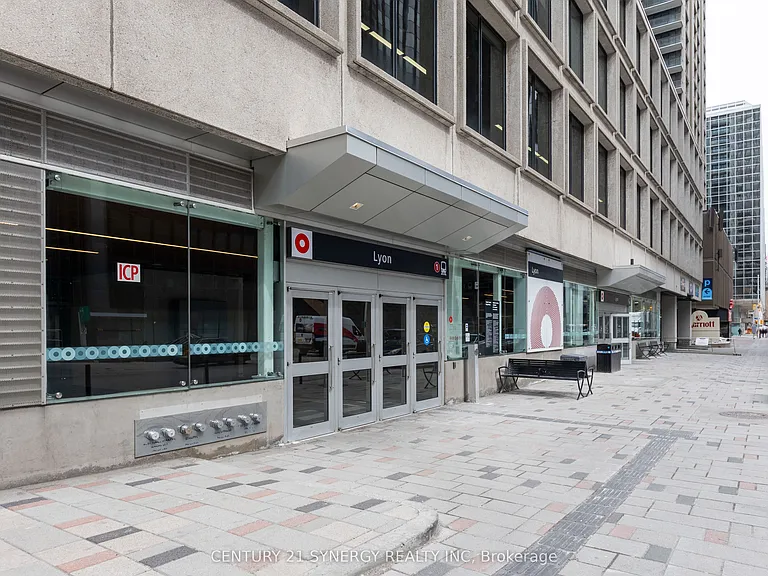 340 Queen St #1201 — Photo 2