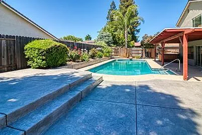 9932 Rio Cosumnes Cir photo 1