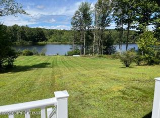 5 E Lake Rd, Moscow, PA 18444