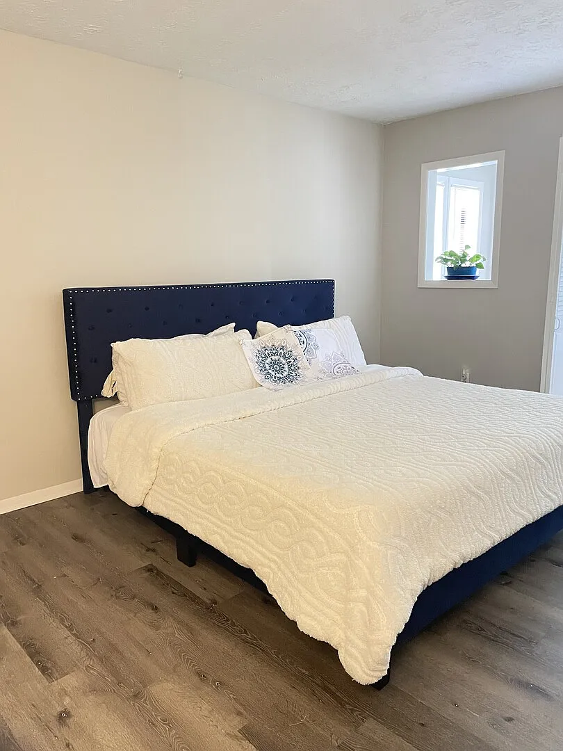 Quiet & Cozy Entire Condo by Truist Park — Photo 4