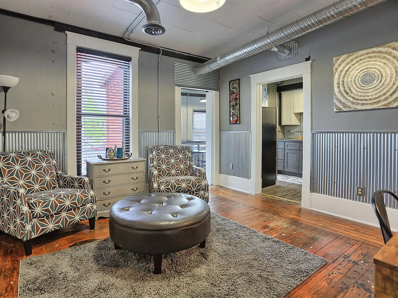 120 W Market St — Photo 1
