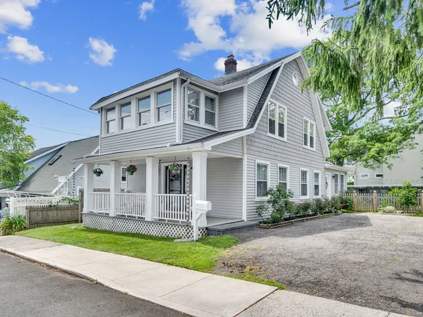 12 Scott Street, West Haven, CT 06516