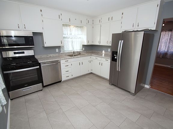 5th image of 6711 Ridge Dr