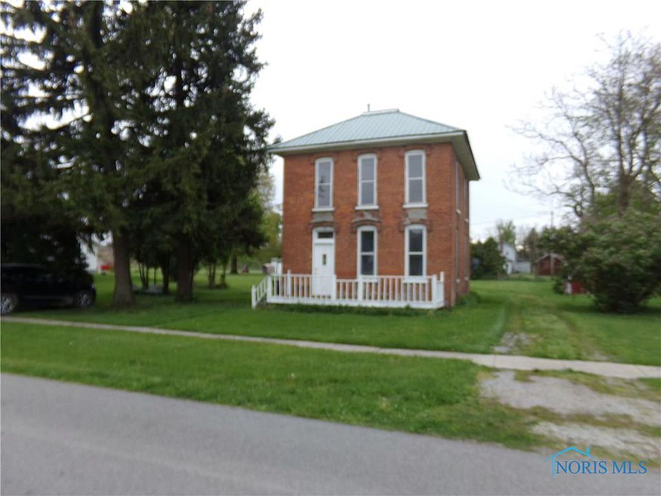 1st image of 204 Pearl St