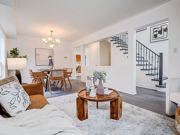 3rd image of 145 Glasgow Cres