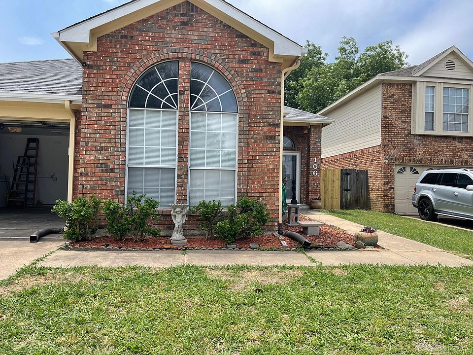 1st image of 106 Moss Hill Dr #1