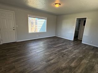 136 Western Ave, Medford, OR 97501