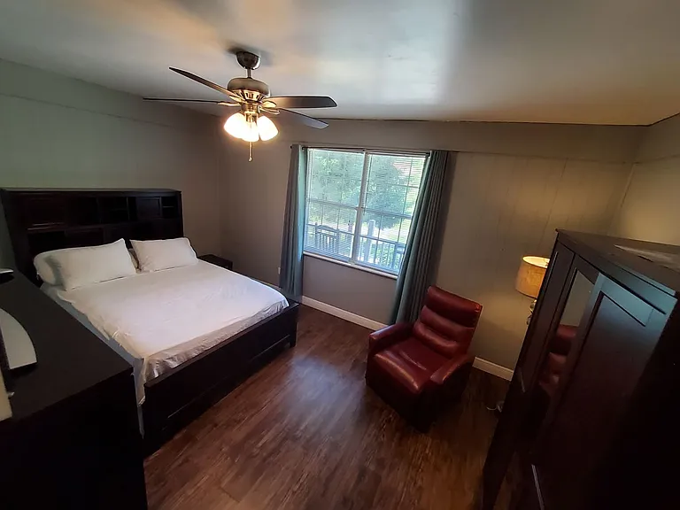 1231 Village Dr — Photo 17