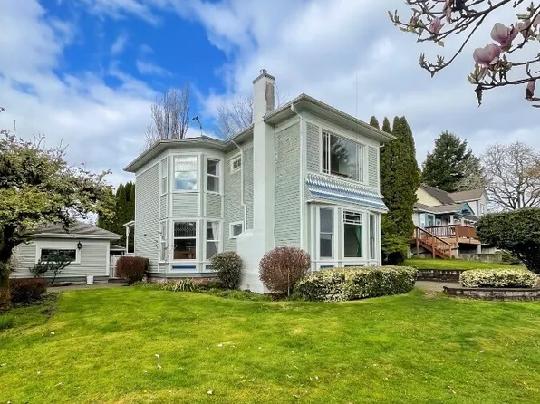 1510 W Water Street, South Bend, WA 98586