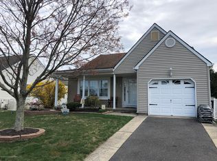 3 Prince Charles Dr, Toms River, NJ 08757