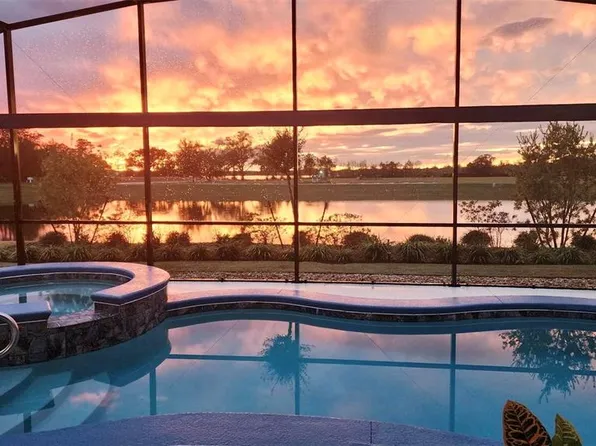 8469 Norwich Way, Mount Dora, FL 32757