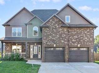 255 Crusaw Dr, Clarksville, TN 37043