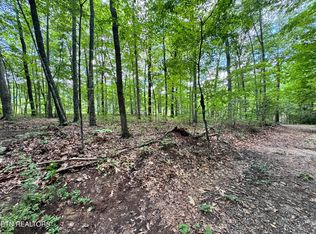 E Loomis Rd, Jamestown, TN 38556