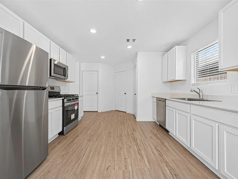 17938 Becker Landing Dr — Photo 13