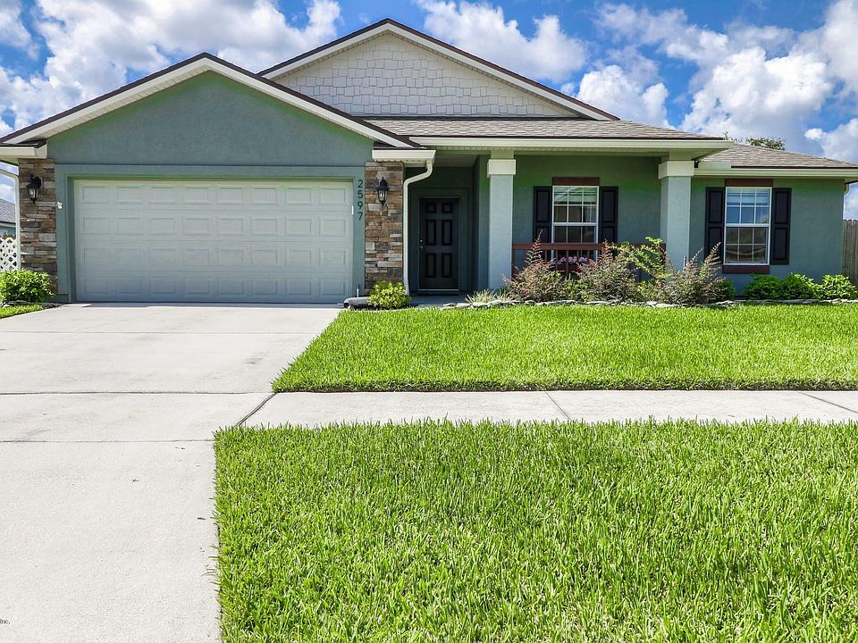 1st image of 2597 Royal Pointe Dr