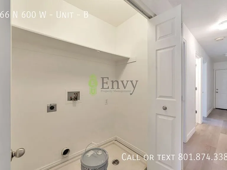 166 N 600 W #B — Photo 9