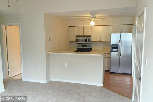 4th image of 8626C Beekman Pl