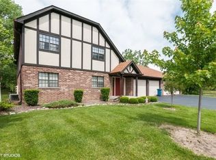 16 Willow Bridge Way UNIT C, Bloomingdale, IL 60108