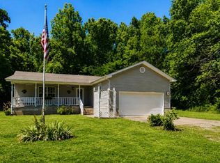 101 Bear Ln, Seneca, MO 64865