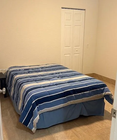 513 Live Oak Ln — Photo 13