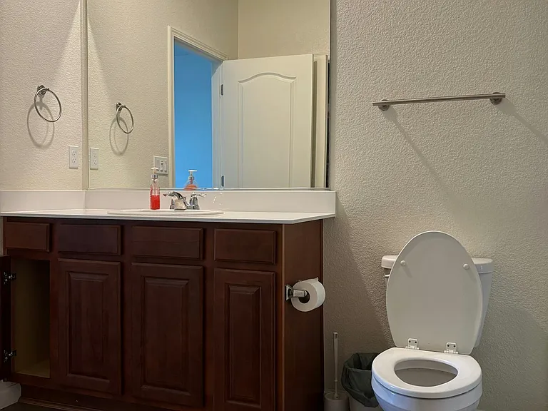 10400 Skynyrd Way — Photo 25