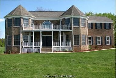 1st image of 7 Equestrian Dr