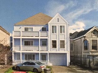 686 10th St APT 3, Oakland, CA 94607