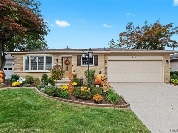 32970 Martin St, Livonia, MI 48154