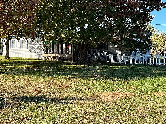 3rd image of 1624 Hardin Springs Rd