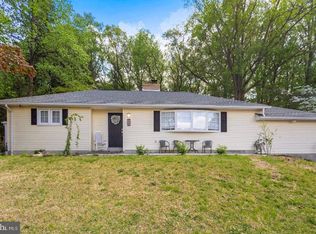 854 Park Ave, Woodbury Heights, NJ 08097