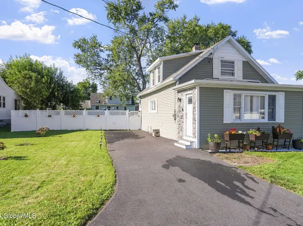 1222 Cullen Avenue, Schenectady, NY 12309