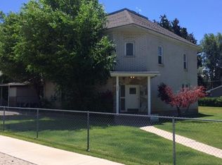 302 E 300 S APT 4, Springville, UT 84663