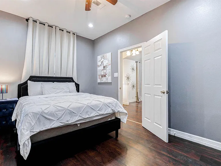 10905 Shady Ln #A — Photo 14