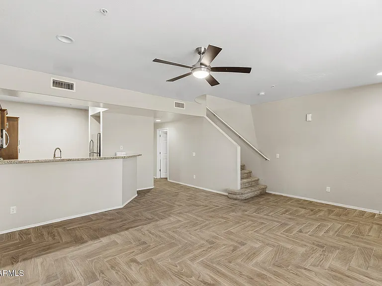 21655 N 36th Ave #106 — Photo 8