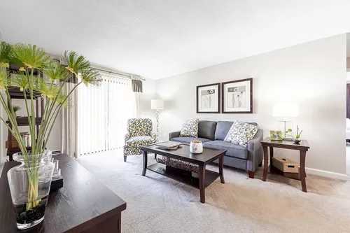 Living Room - Princeton Park Apartments
