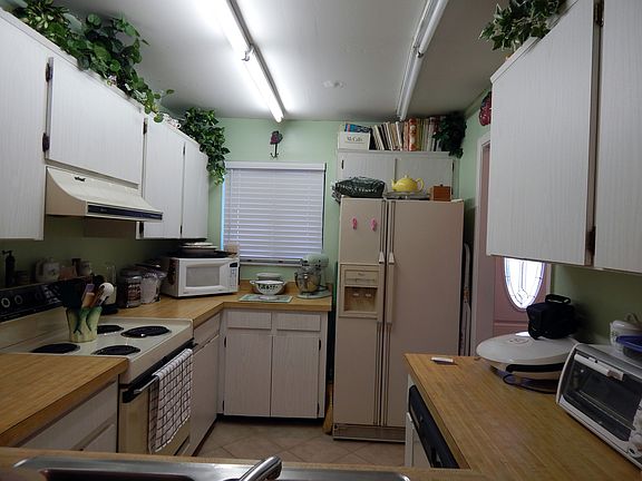 4th image of 2636 Cayman Way