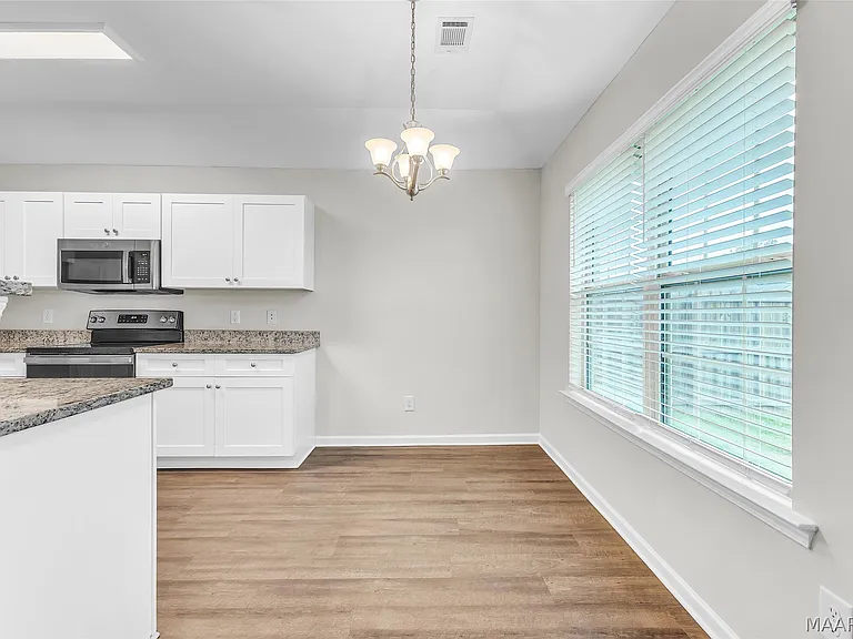 1823 Landing Pl — Photo 9