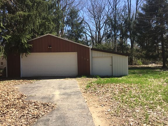 3rd image of 11630 Heron Dr