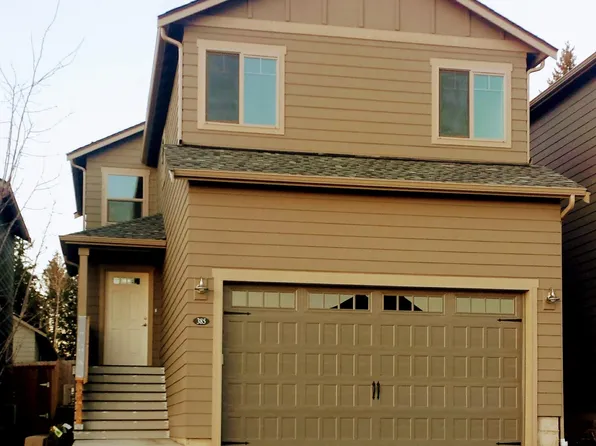 385 NE Ohenry Ct, Poulsbo, WA 98370