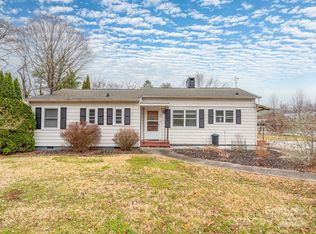 64 S Rice St, Brevard, NC 28712