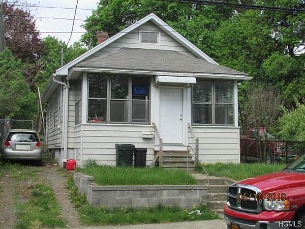 1st image of 107 Fowler Ave