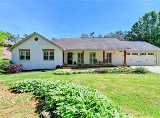 370 Houze Way, Roswell, GA 30076