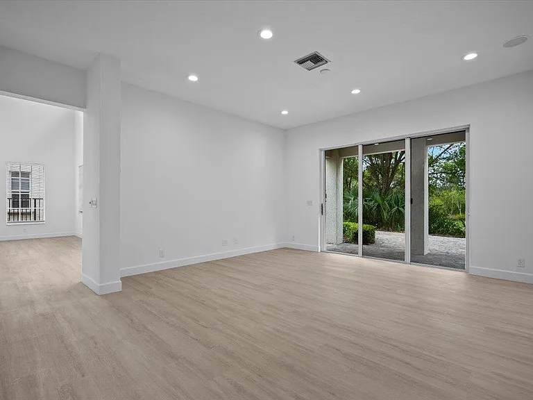1029 Vintner Blvd — Photo 15
