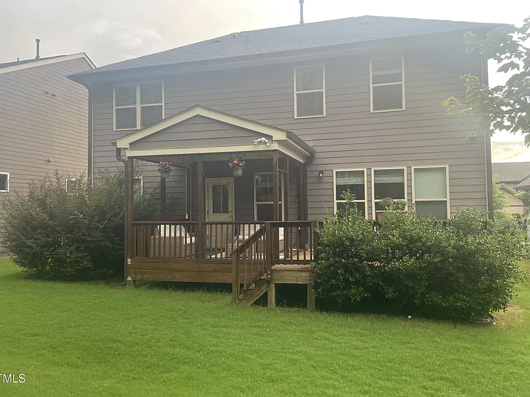 920 Cozy Oak Ave — Photo 3
