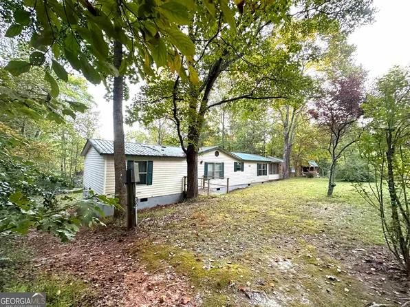 201 Spruce Ln, Cornelia, GA 30531
