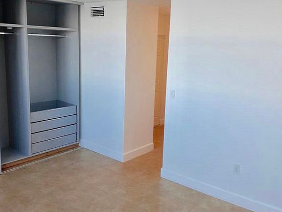3rd image of 1351 NE Miami Gardens Dr #B15