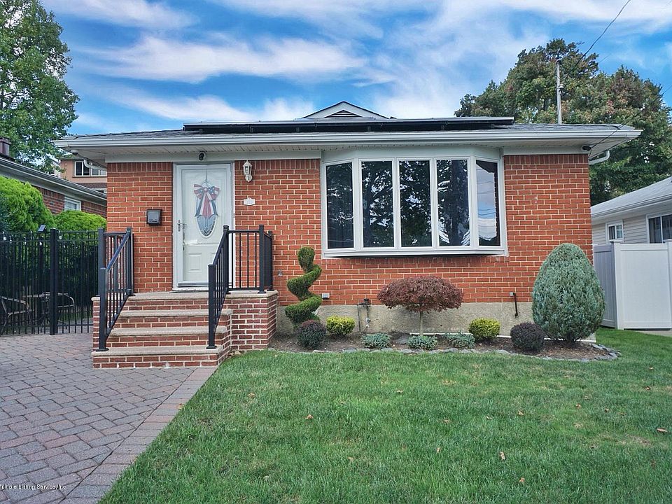 1st image of 153 Ogorman Ave